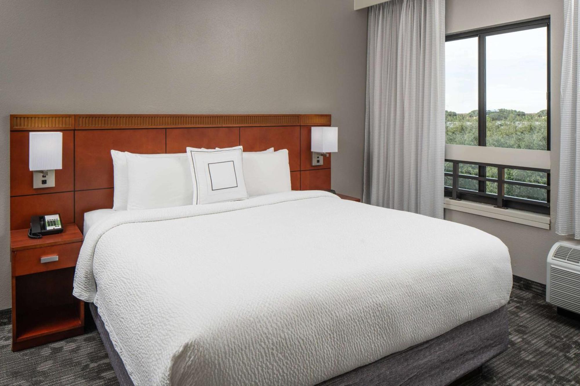 Sonesta Select Miami Lakes Luaran gambar