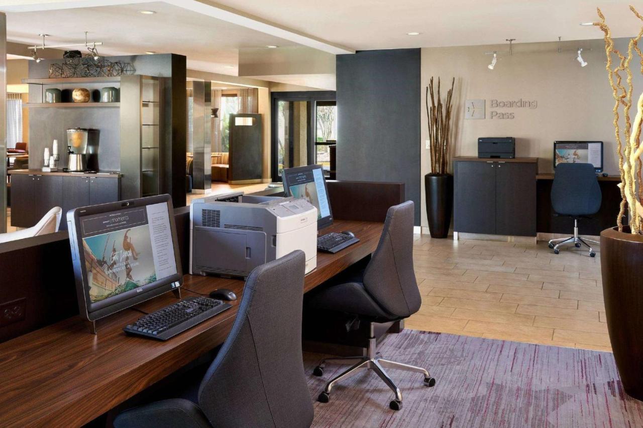 Sonesta Select Miami Lakes Luaran gambar